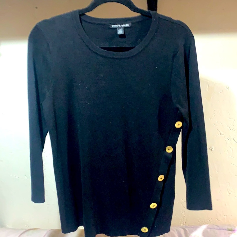 Cable & Gauge size large sweater